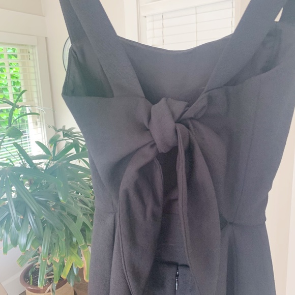 Aperature Tie-Back Dress - Picture 1 of 2